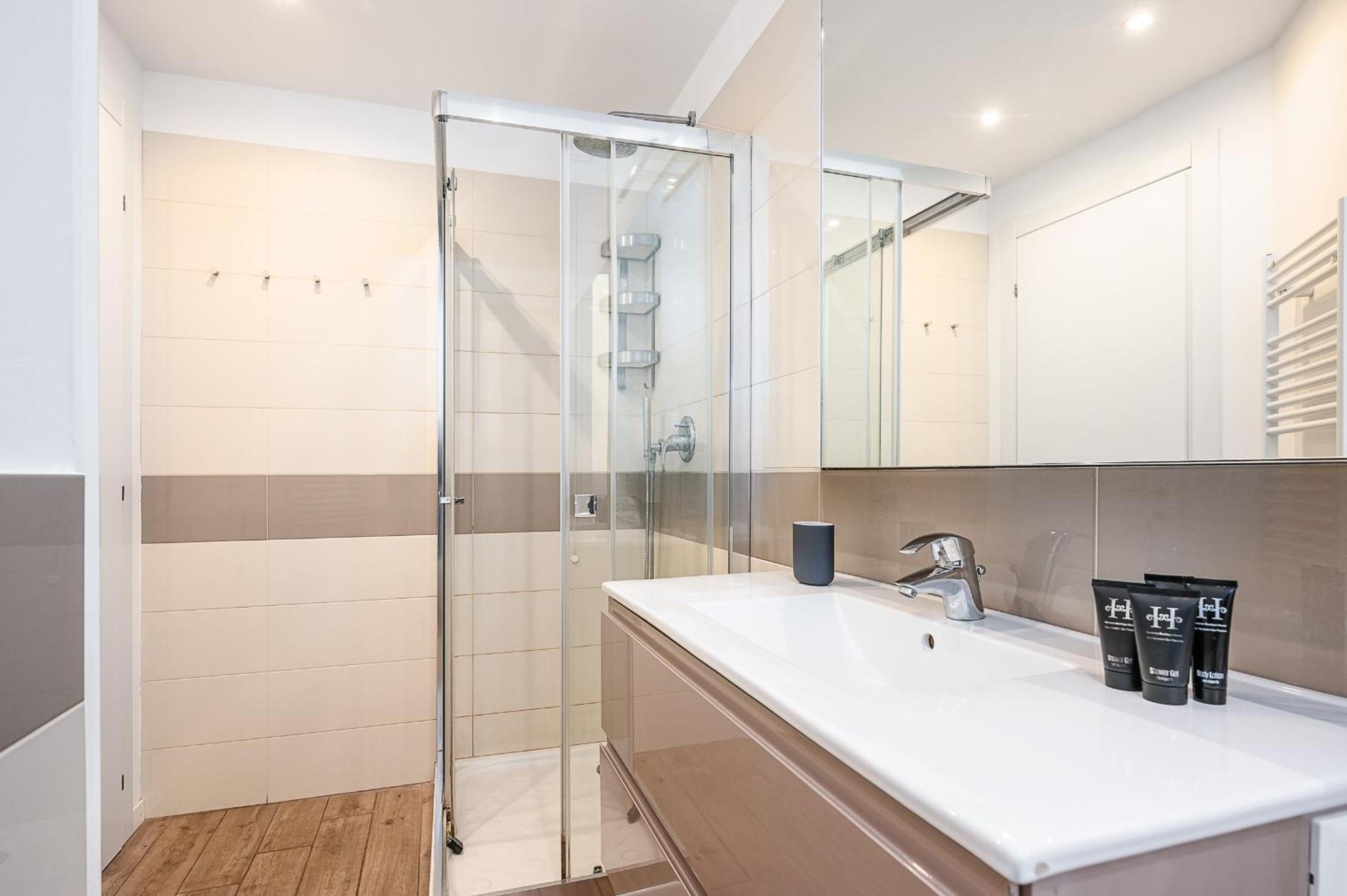 Classbnb-Elegant Apartment Near The City Center Milaan Buitenkant foto